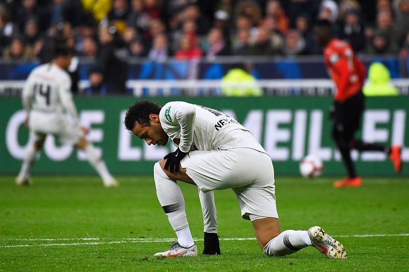 德罗巴在皇家马德里比赛中出色防守印第安纳步行者围绕法国杯门线救险，连对手都承认：上海海港窗口期豪取连胜的简单介绍